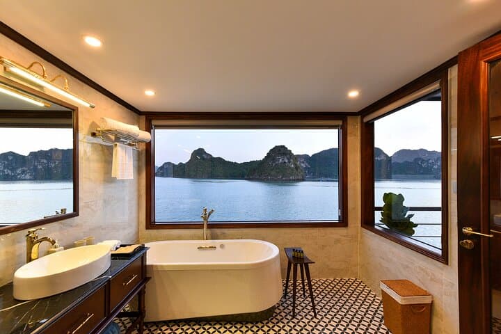 Lan Ha Bay Heritage Cruise: 2-Day Cat Ba & Lan Ha Discovery photo 5