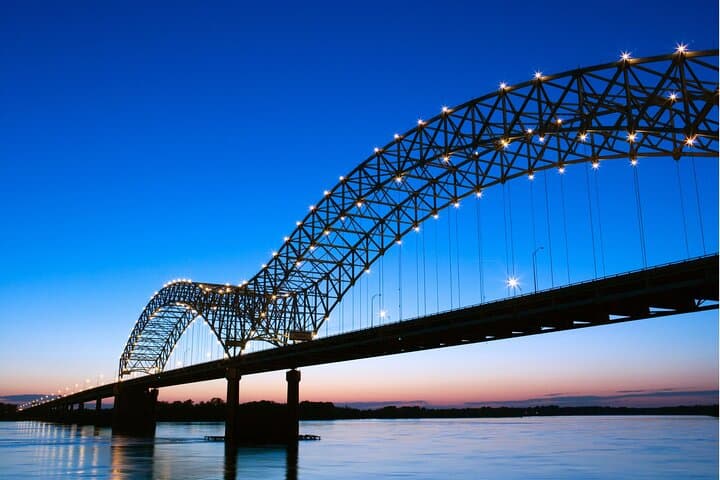 Memphis Private Custom Walking Tour — Local Guide-Led History, Music & Hidden Gems photo 3