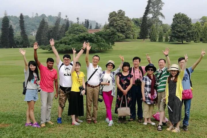 8-Day Private Sri Lanka Adventure: Sigiriya, Kandy, Hill Country, Coast & Wildlife photo 2