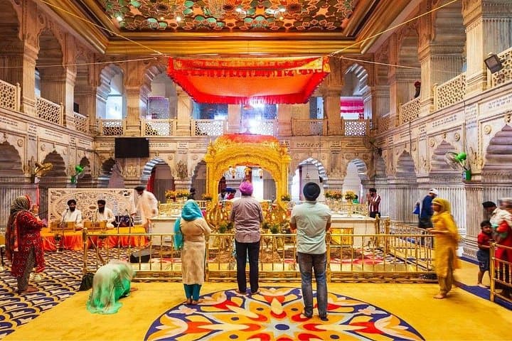 Private Delhi Day Tour with Transfers — Old & New Delhi Highlights photo 3