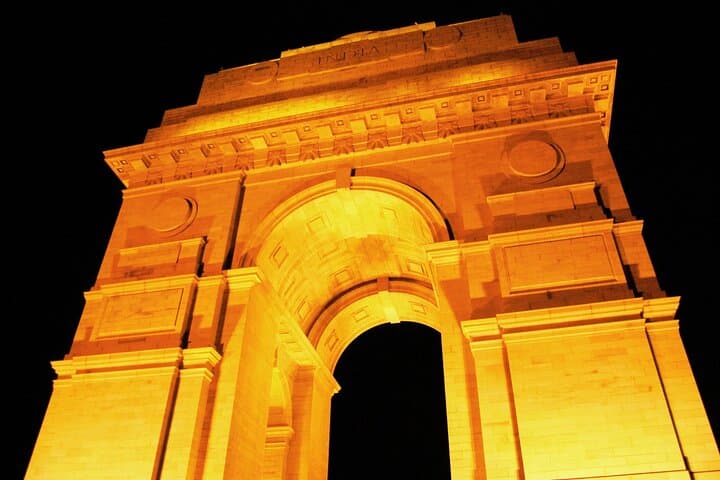 Exclusive Old and New Delhi: Private 8-Hour City Sightseeing Tour photo 3