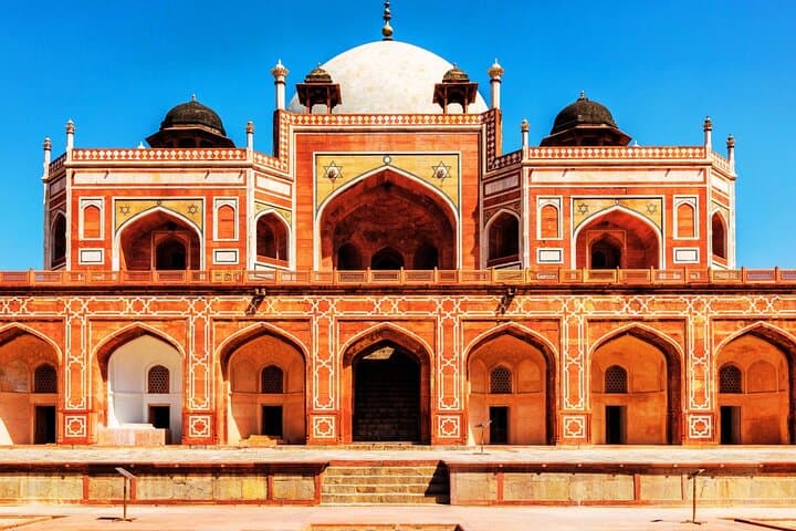 Private Full-Day Old and New Delhi Guided Tour — Rickshaws, Monuments & Mughal Heritage photo 2