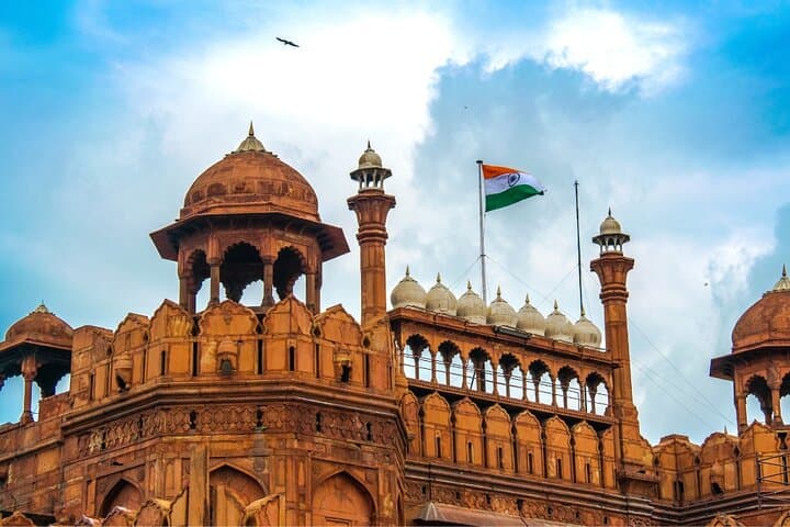 Private Full-Day Old and New Delhi Guided Tour — Rickshaws, Monuments & Mughal Heritage photo 5