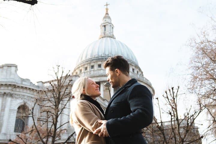 St. Paul's Cathedral & Millennium Bridge Photoshoot — Professional 15-Minute Session in London photo 6