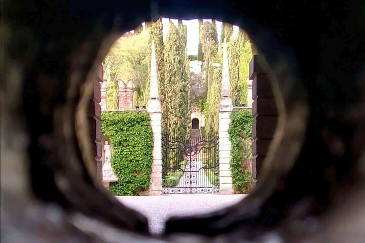 Verona Hills Walking Tour — Ponte Pietra to Giardino Giusti Panorama