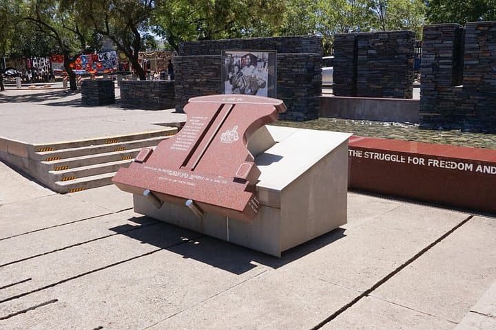 Explore Johannesburg & Soweto: Private Half-Day History and Culture Tour photo 3
