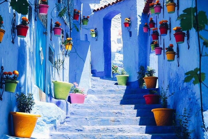 Seven-Day Private Morocco Tour: Casablanca to Chefchaouen, Fes & the Sahara