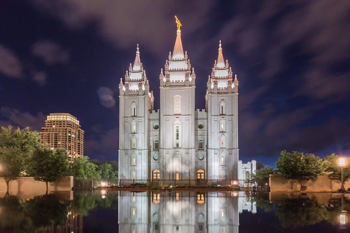 Private Custom Walking Tour Salt Lake City with a Local Guide photo 2