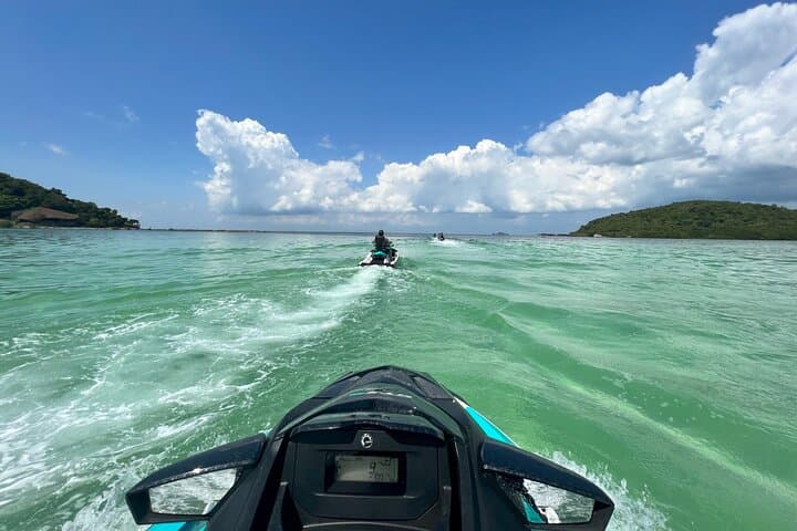 Pig Island Jet Ski Safari: Koh Samui Virgin Islands & Snorkeling (2.5 hrs) photo 1