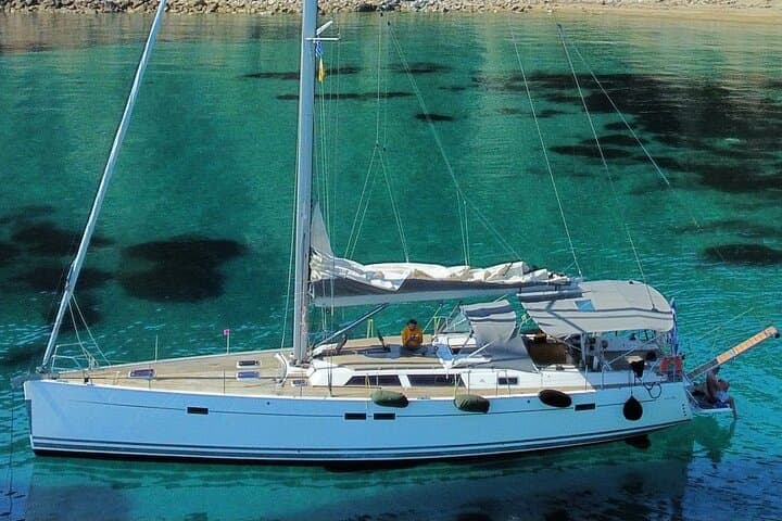 Full-Day All-Inclusive Sailing Cruise from Skiathos to Skopelos — Swim, Snorkel & Explore