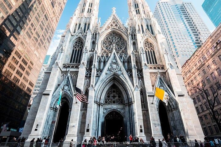 Midtown Manhattan Private Half-Day Walking Tour — Times Square to Rockefeller photo 5