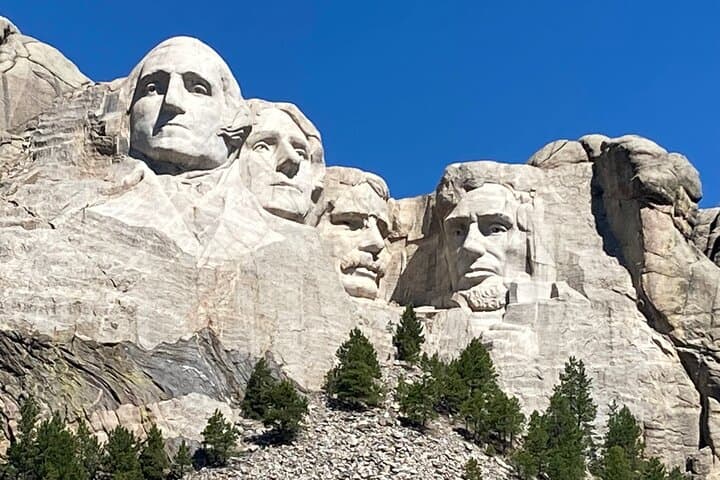 Black Hills Day Tour: Mount Rushmore, Crazy Horse, and Custer State Park