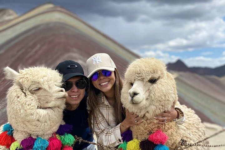 Rainbow Mountain Trek from Cusco: Vinicunca Day Hike to the 5,000m Stripes photo 4