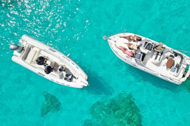 Private Sunset Boat Charter to Comino & Blue Lagoon from Sliema photo 4