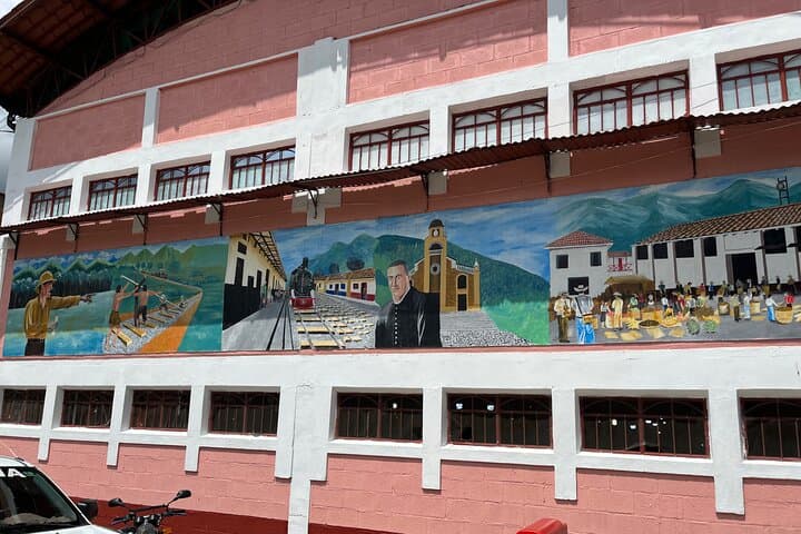 Cisneros Waterfalls & La Quiebra Railway Day Trip from Medellín photo 3