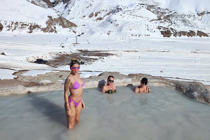 Full-Day Volcano Hot Springs Experience from Santiago: Cajón del Maipo Soak photo 2