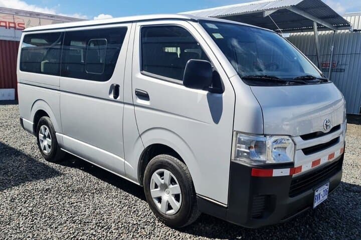 San José Airport Private One-Way Transfer to Tamarindo & Playa Grande photo 4