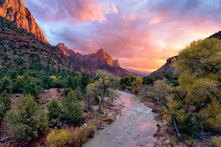 Exploring Zion, Bryce Canyon & Antelope: A 4-Day Southwest National Parks Adventure photo 4