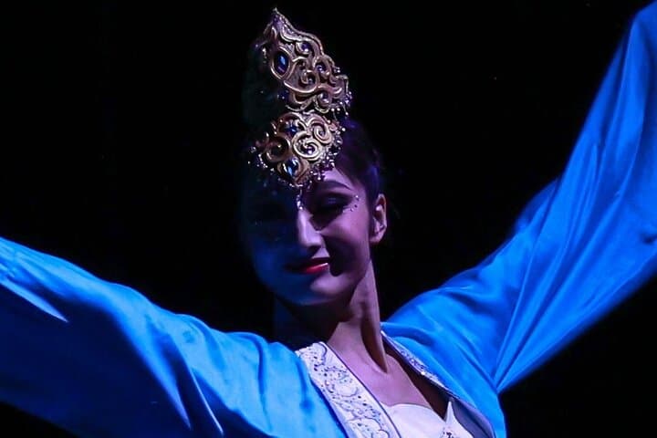 Amazing Acrobats of Shanghai — Branson Grand Shanghai Circus Show photo 4