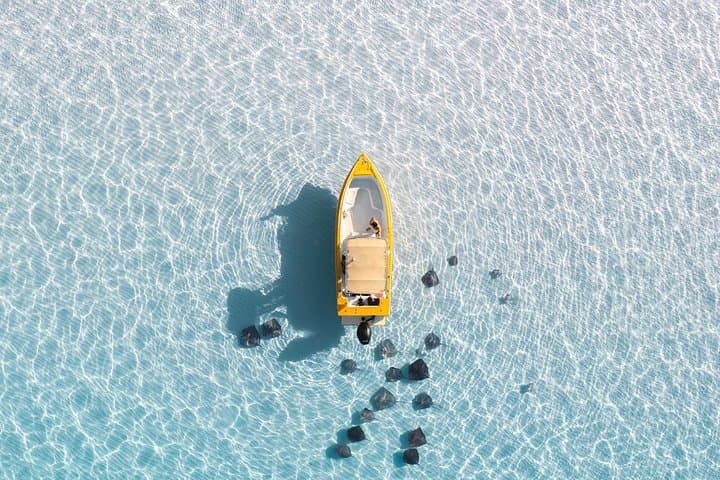 Private Grand Cayman Boat Tour — Stingray City, Snorkel & Rum Point photo 3