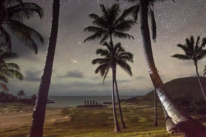 Rapa Nui Astrophotography & Stargazing Night Tour — Capture Moai Under the Milky Way photo 2