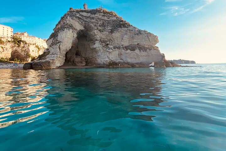 Tropea Costa Degli Dei 3-Hour Boat Trip — Shared Scenic Cruise with Snorkeling & Aperitif photo 2