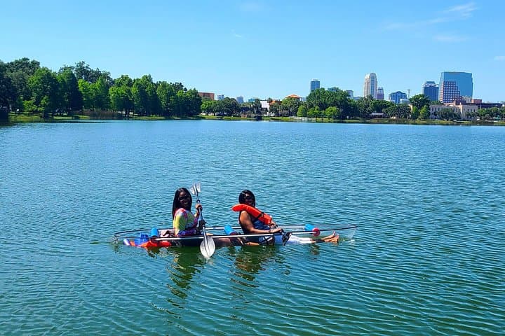 Paddling Lake Ivanhoe: Urban Clear Kayak & Paddleboard Tour in Orlando photo 6