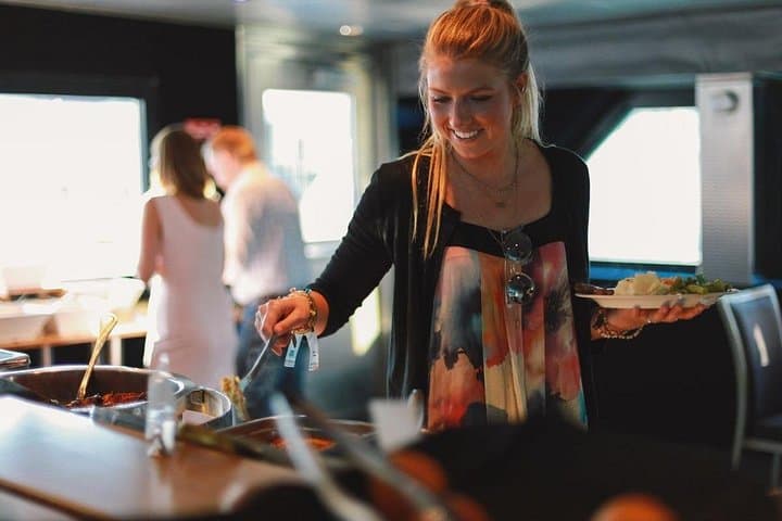 Chicago Fireworks Dinner Cruise on Lake Michigan — Navy Pier Evening Voyage photo 3