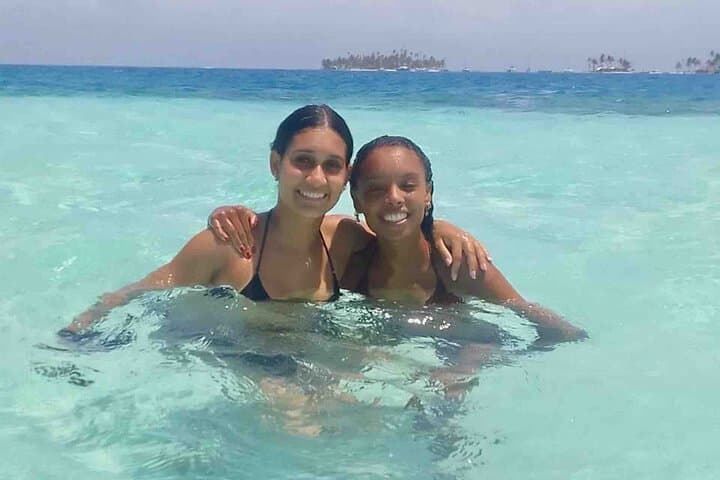 San Blas Islands Day Trip from Panama City — Isla Perro Chico, Natural Pool & Chichime photo 3