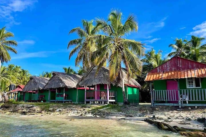 San Blas 2-Day Private Cabin: Island Hopping, Snorkel & Kuna Culture photo 2