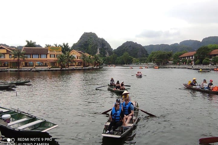 Ninh Binh Day Tour: Tam Coc Sampan, Hang Mua Views & Bich Dong Pagoda photo 4