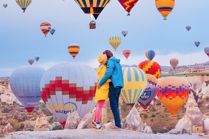 4-Day Istanbul to Cappadocia: Flights, Hot Air Balloon & Ihlara Hike photo 2