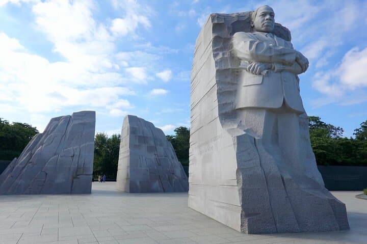 Private 5-Hour Customized Washington DC National Mall Tour photo 2
