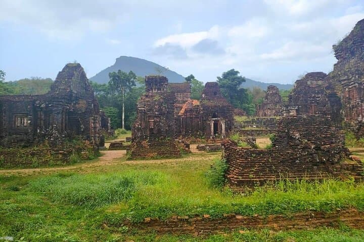 My Son Sanctuary & Marble Mountain Private Tour: Cham Temples and Marble Peaks photo 5