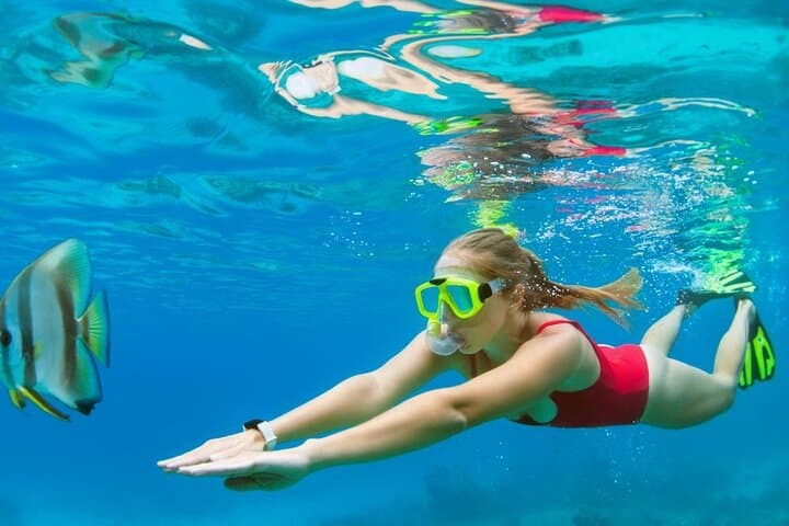 Montego Bay Boat Snorkel and Margaritaville Hip Strip Excursion photo 3