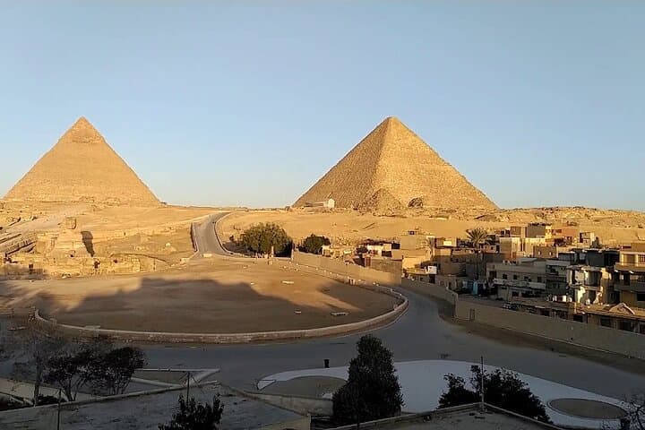Private Full-Day Giza Pyramids, Egyptian Museum & Khan el-Khalili Tour photo 6