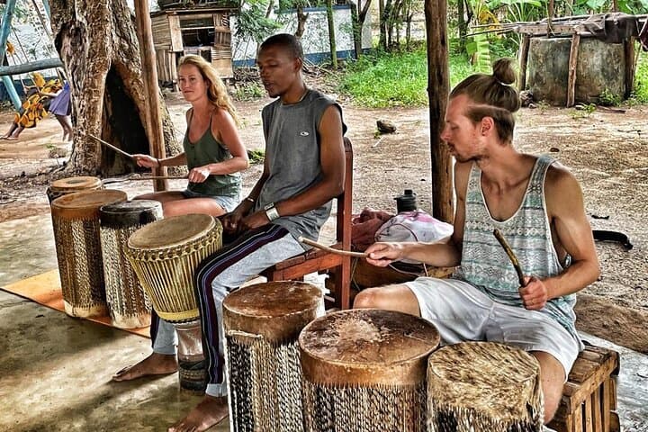 Tanzania Private Swahili Culture Experience — Dar es Salaam Market, Cooking & Dance Workshop photo 2