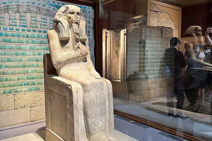Hurghada to Cairo Day Trip: Pyramids, Sphinx & Egyptian Museum photo 3