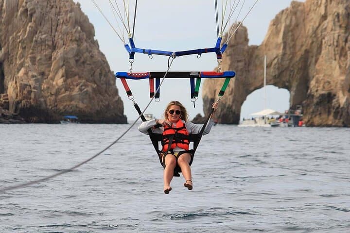 Parasailing Medano Beach: Soar Above Cabo San Lucas and the Arch photo 2