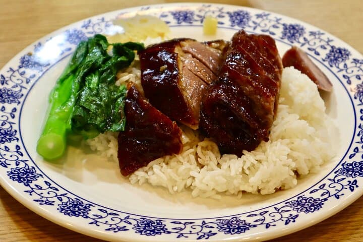 Private Hong Kong Hidden Eats Food Tour — 7+ Local Tastings in Causeway Bay