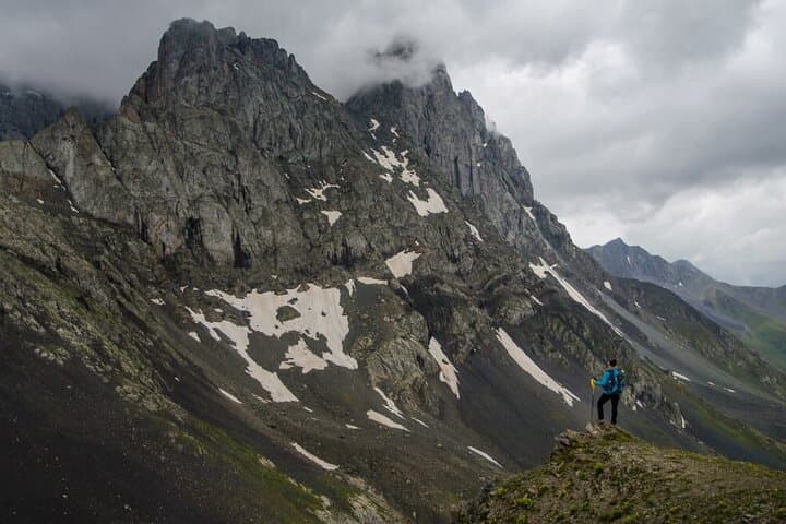 Chaukhi Pass Day Trek from Juta — Hike to Georgia's Alpine Lakes