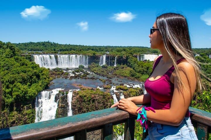 Brazilian Side Iguaçu Falls: Macuco Safari Boat Tour & Devil's Throat Walk