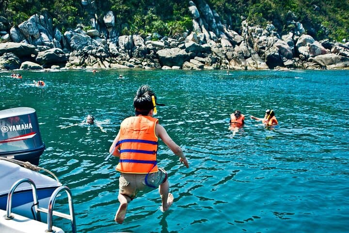 Cham Island Snorkeling Day Trip — Cu Lao Cham Marine Reserve Guide