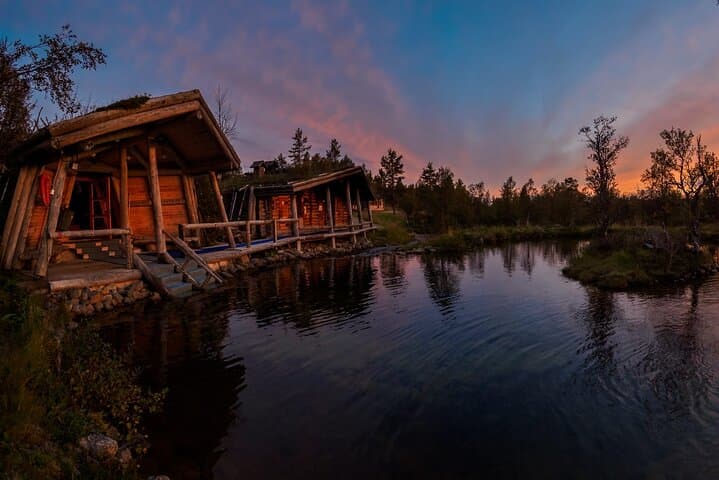 Day in the Tundra: Hike, Smoke Sauna & Cold Baths at UKK National Park