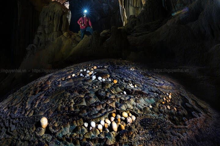 Hung Thoong Jungle & Cave Trek: 3-Day Wild Phong Nha Expedition photo 5