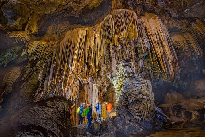 Hung Thoong Jungle & Cave Trek: 3-Day Wild Phong Nha Expedition