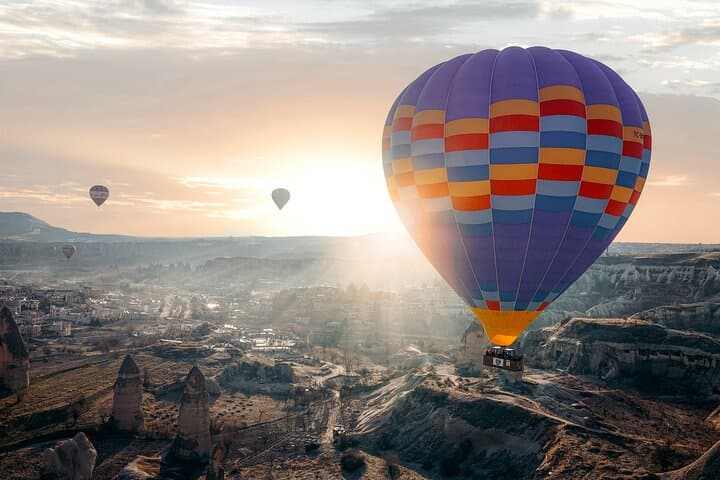 Istanbul to Cappadocia: 4-Day Private Tour with Hot-Air Balloon and Göreme Highlights photo 4