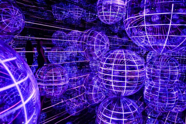Discover Aya Universe: Dubai’s Immersive Cosmos & Light Gardens photo 4