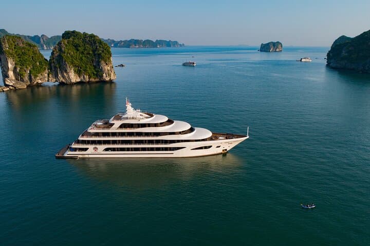 Lan Ha Bay: 2-Day, 1-Night 5-Star Cruise from Hanoi photo 2