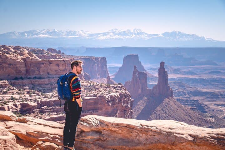 Exploring Arches National Park: A Full-Day Private Tour and Hike Adventure